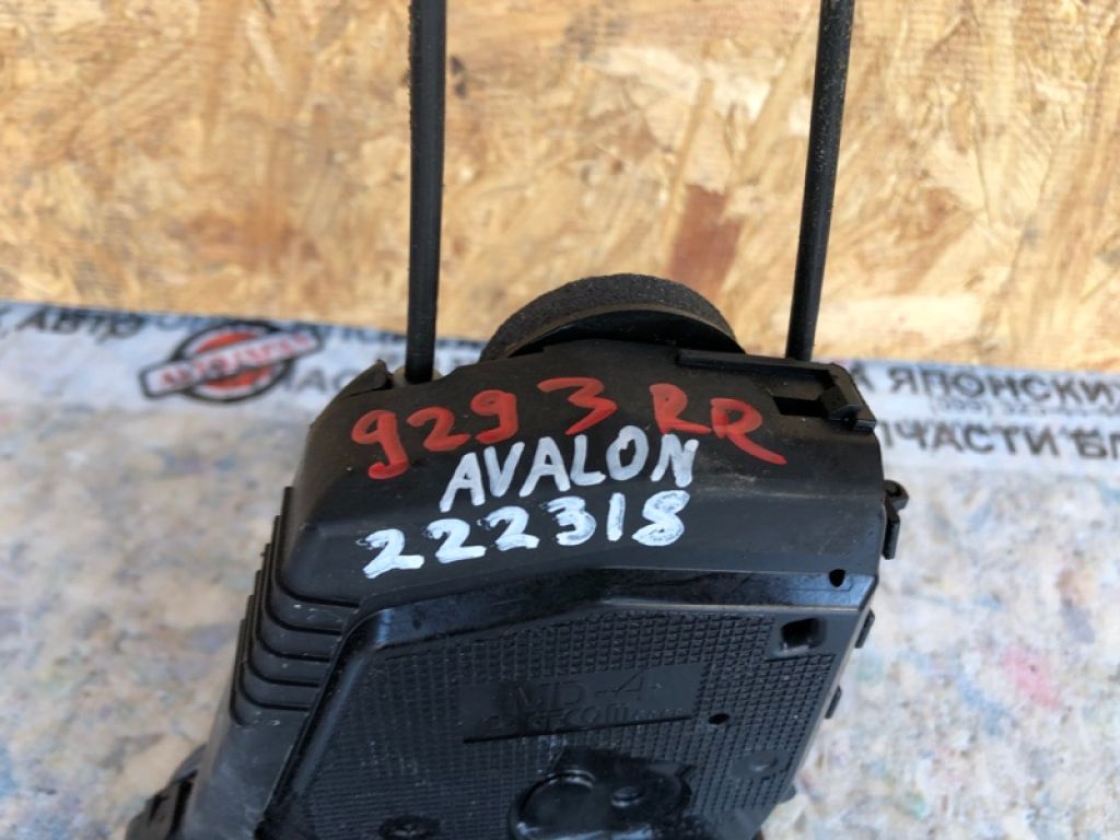 69050-AC030 | Замок двері задн. прав. TOYOTA AVALON 05-12 - Фото 2