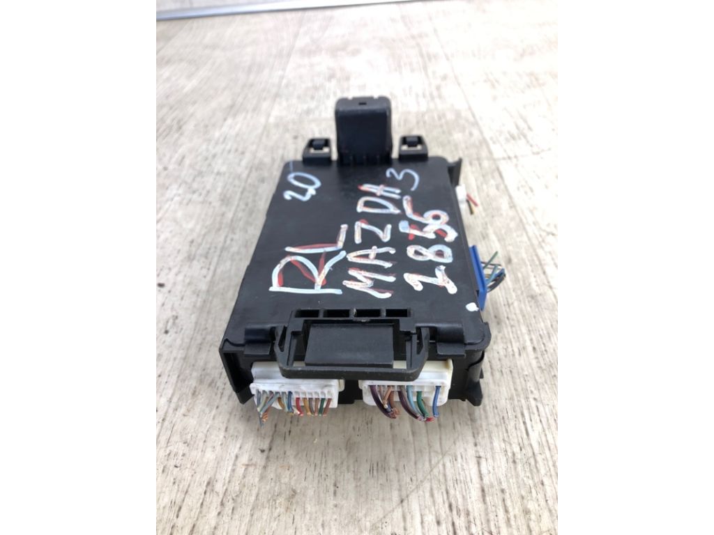 KD45-67-5Y0G | Блок электронный MAZDA 3 BM 13-19 - Фото 3
