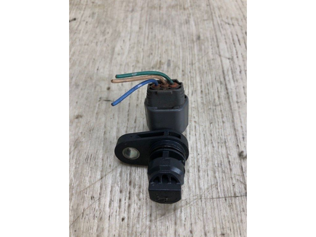 PE01-18-230 | Датчик положення распредвала MAZDA 3 BM 13-19 - Фото 3