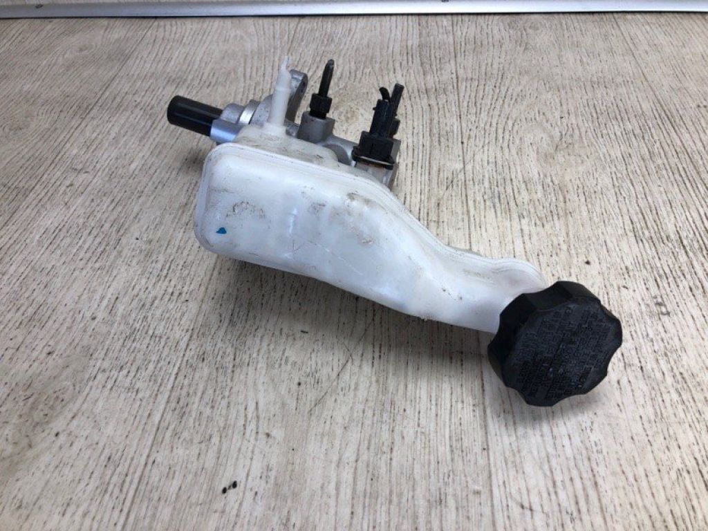 58510-A7200 | Головний гальмівний циліндр KIA FORTE YD 12- - Фото 5