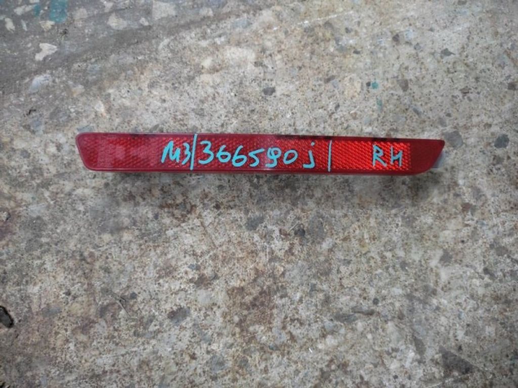 Катафот L лівий MAZDA 3 BK 03-08