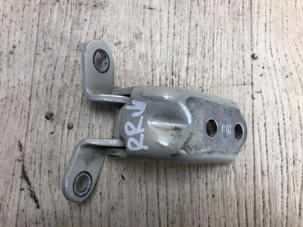 79320-2E000 | Петля двери нижняя задн. прав. KIA FORTE YD 12-