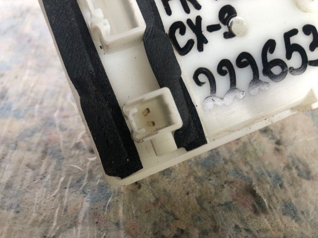 TD11-58-310C | Замок двері передн. прав. MAZDA CX-9 06-16 - Фото 4