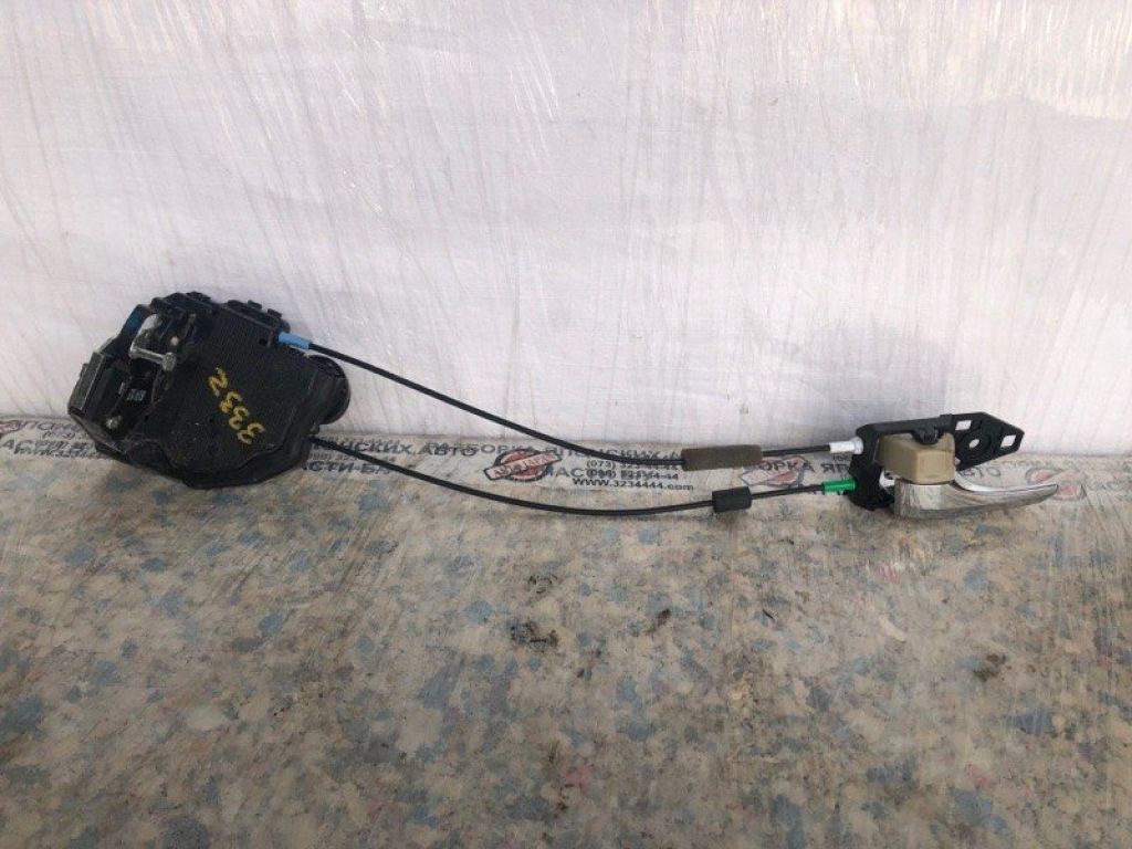 69060-06100 | Замок двери задн. лев. TOYOTA VENZA 09-16