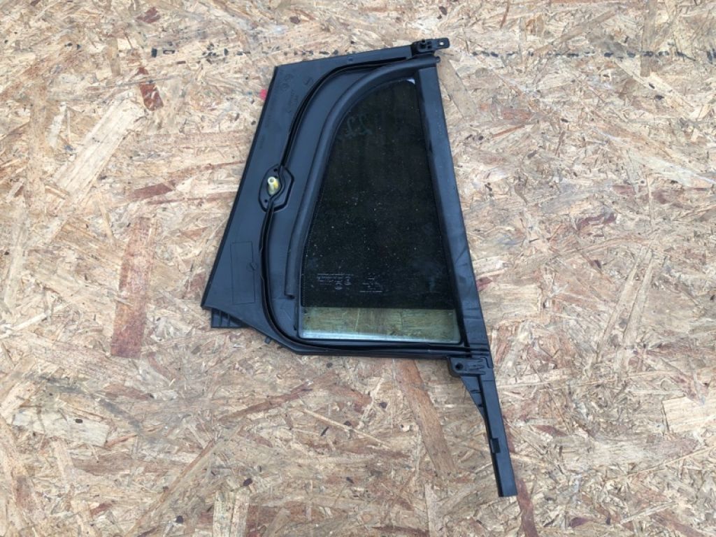 82221-5DA0A | Скло дверей глухе задн. лів. INFINITI QX30 16-20 - Фото 3