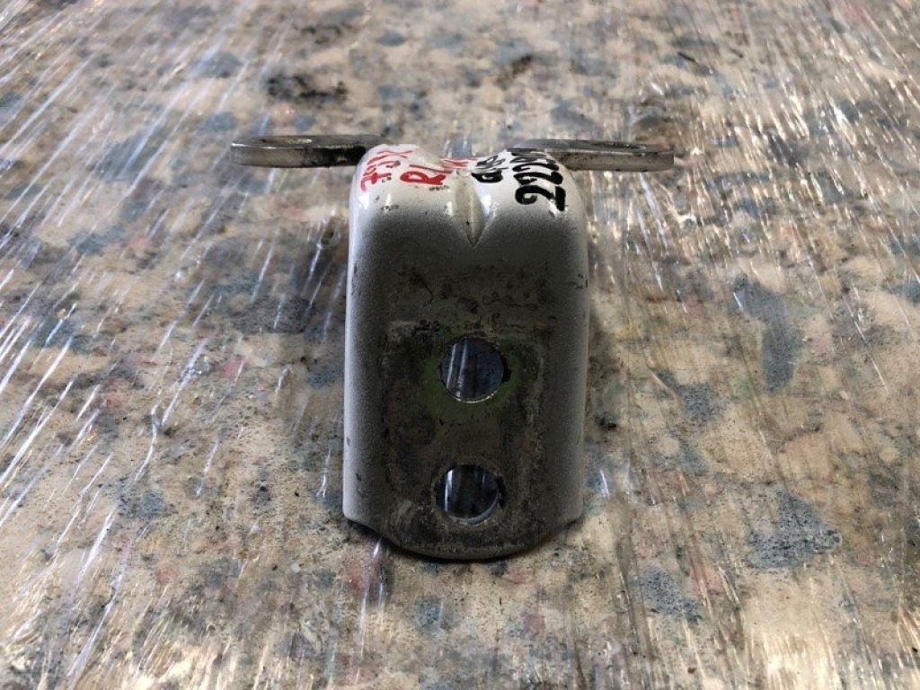 80400-ZX60A | Петля двери нижняя задн. лев. INFINITI QX60/JX35 12-20