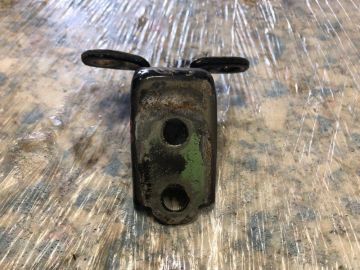 Петля двери нижняя задн. лев. ACURA RDX 06-12