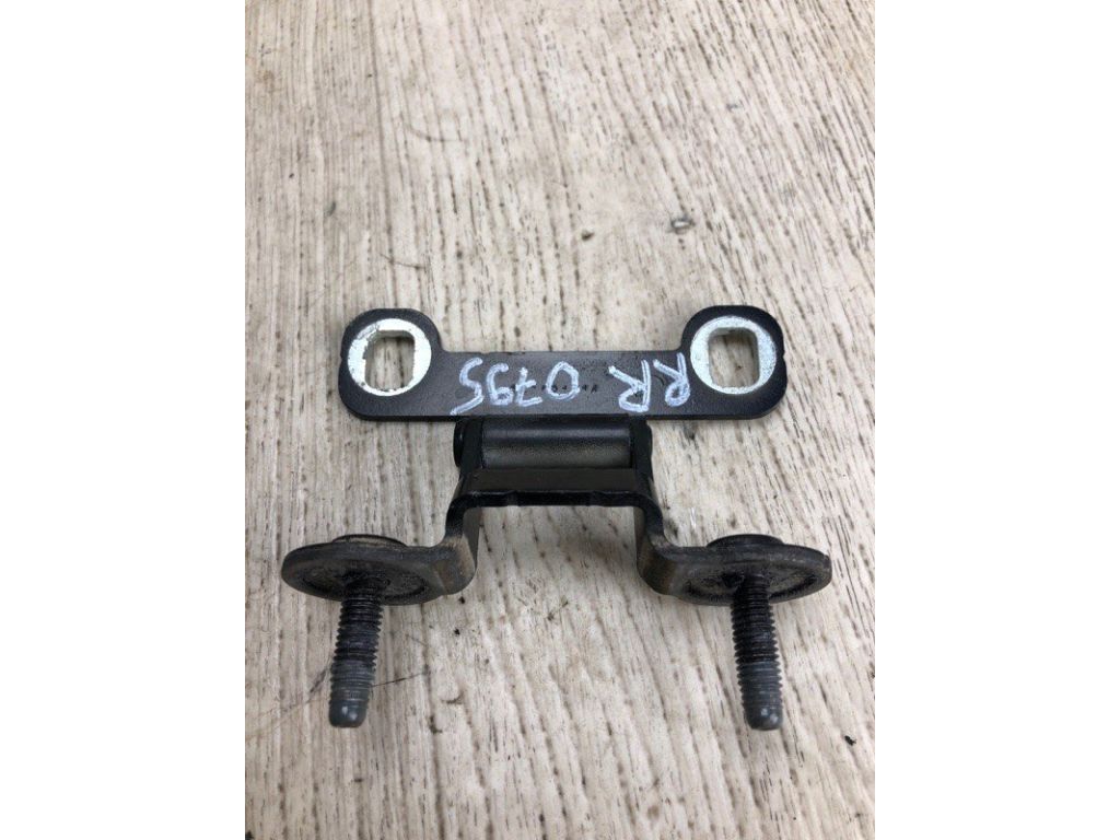 5116483AC | Петля крышки багажника JEEP PATRIOT 10-17 - Фото 3