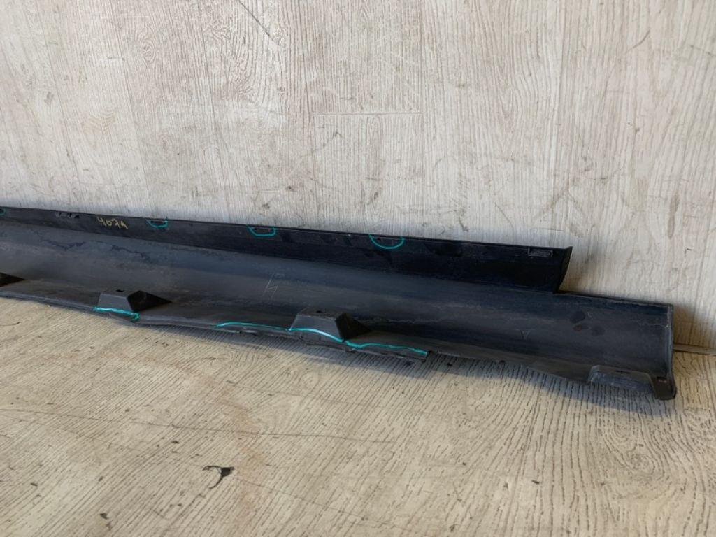 CP9Z-581017-7B | Накладка порога наружная лев. FORD FOCUS 10-18 - Фото 15