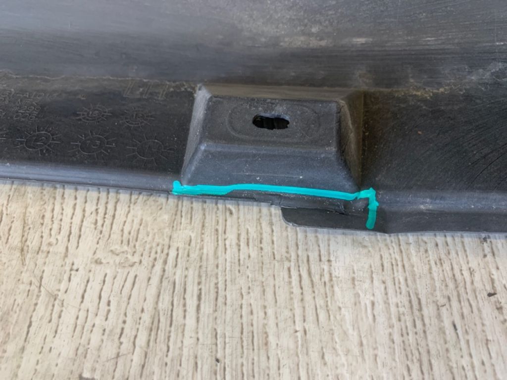 CP9Z-581017-7B | Накладка порога наружная лев. FORD FOCUS 10-18 - Фото 20