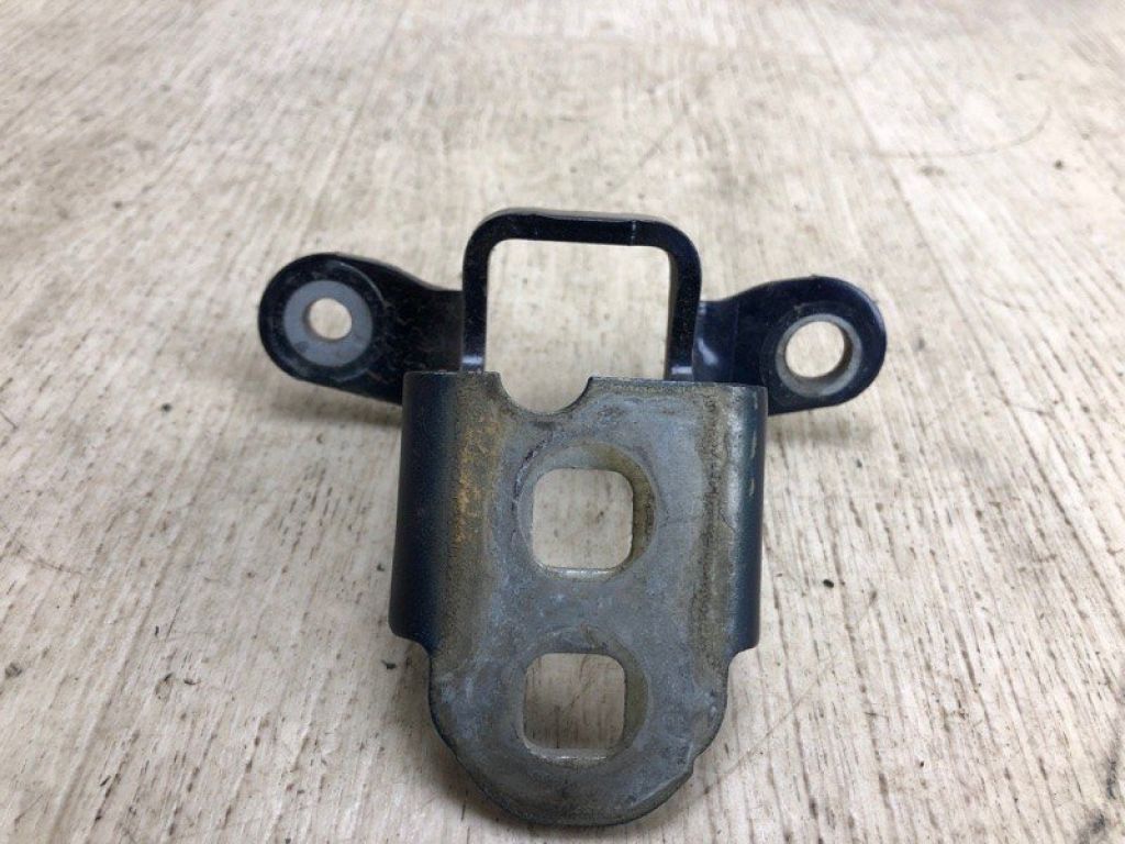 5074256AB | Петля двері верхня задн. прав. JEEP PATRIOT 10-17 - Фото 2