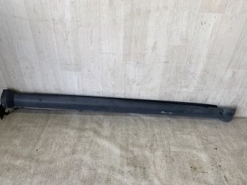 Накладка порогу зовнішня прав. DODGE JOURNEY 08-20