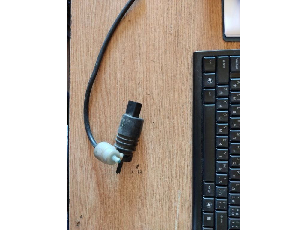 8260A059 | Насос омывателя стекла MITSUBISHI OUTLANDER XL 05-13 - Фото 3