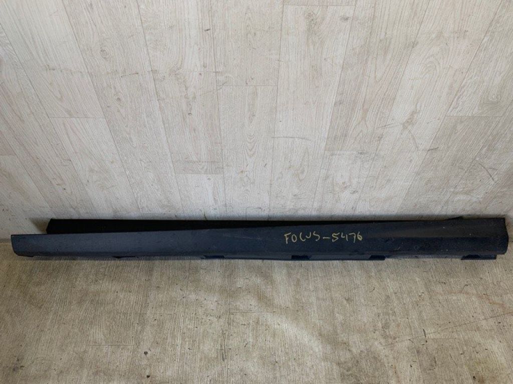 CP9Z-581017-7B | Накладка порога наружная лев. FORD FOCUS 10-18 - Фото 2