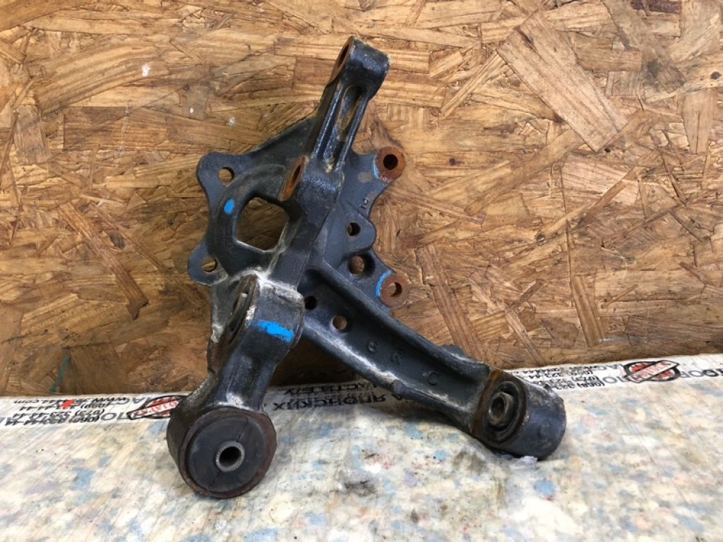 42304-0T010 | Цапфа задн. прав. TOYOTA VENZA 09-16 - Фото 3