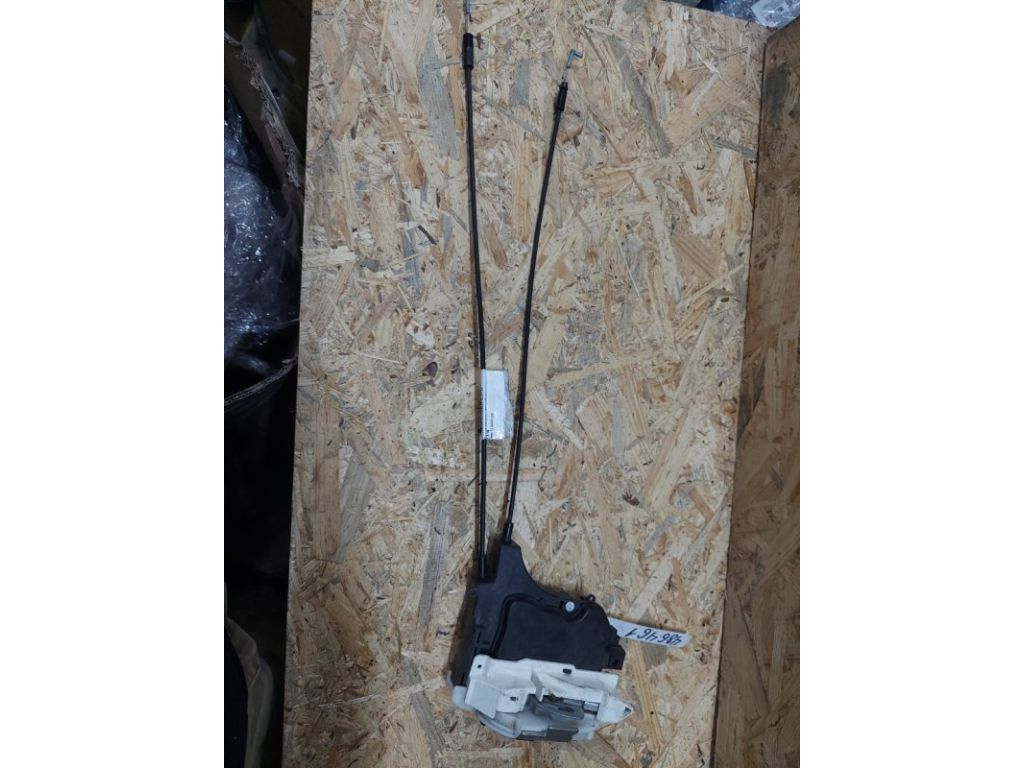 5715A326 | Замок двері передн. прав. MITSUBISHI OUTLANDER XL 05-13