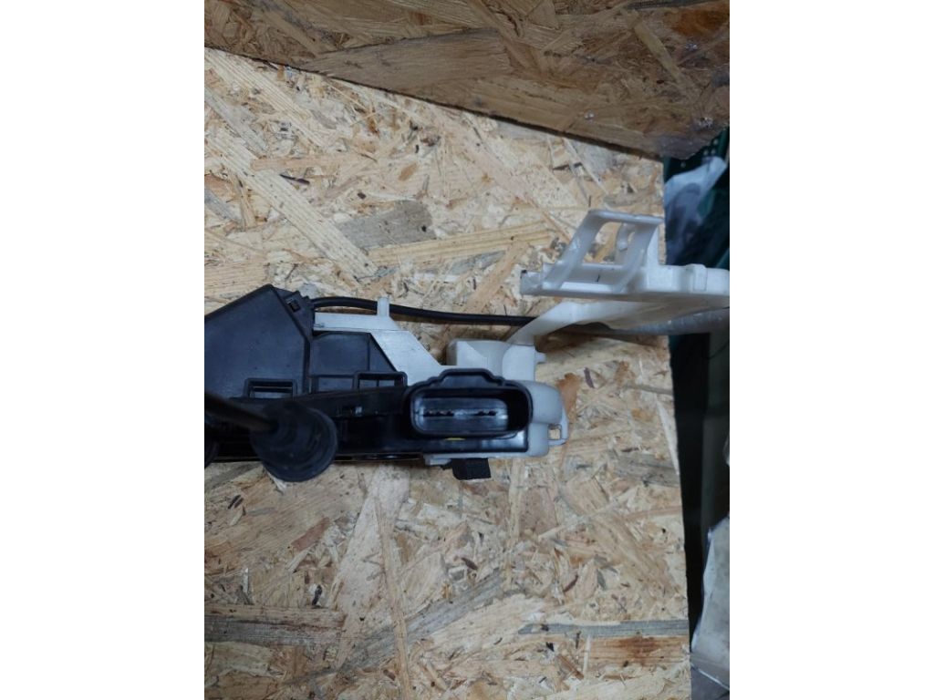 81320-B2010 | Замок двері передн. прав. KIA SOUL PS 13-19 - Фото 3