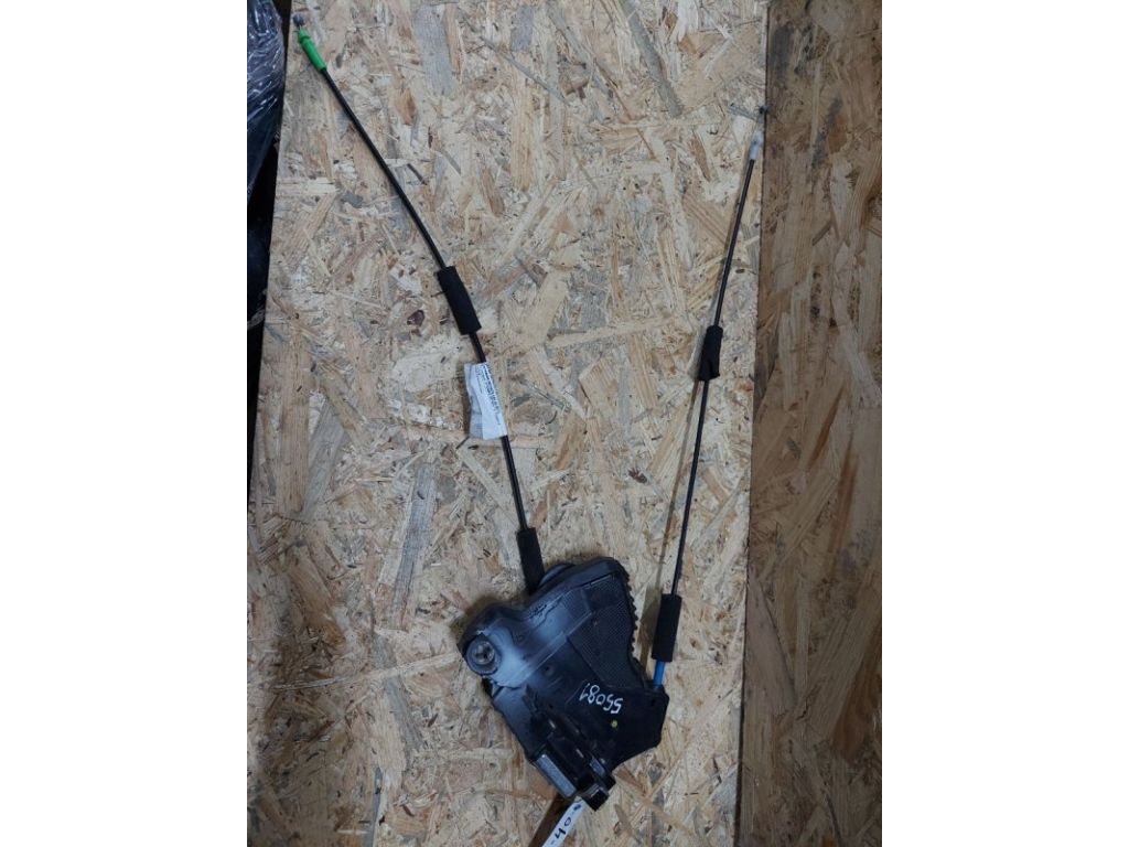 69030-33290 | Замок двери передн. прав. TOYOTA CAMRY 40 06-11