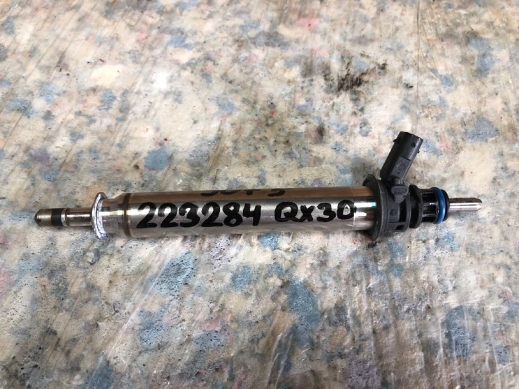 166E1-90C1N | Форсунка паливна INFINITI QX30 16-20