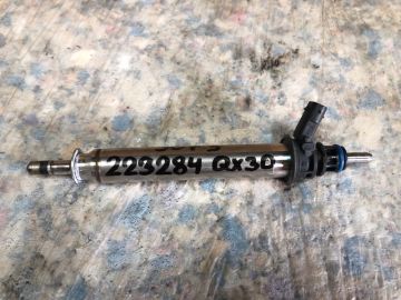 Форсунка паливна INFINITI QX30 16-20