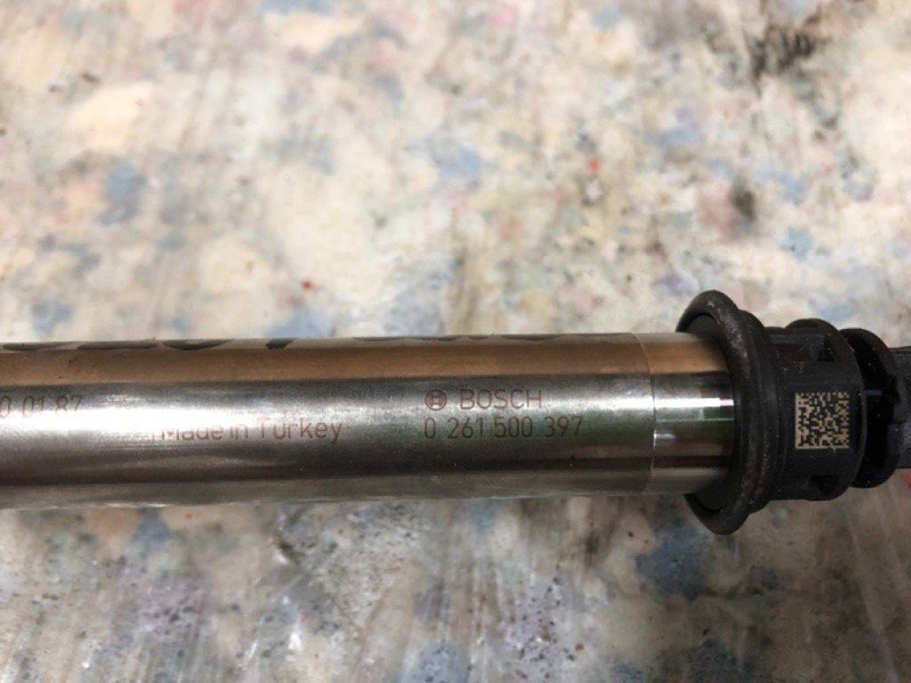 166E1-90C1N | Форсунка паливна INFINITI QX30 16-20 - Фото 4