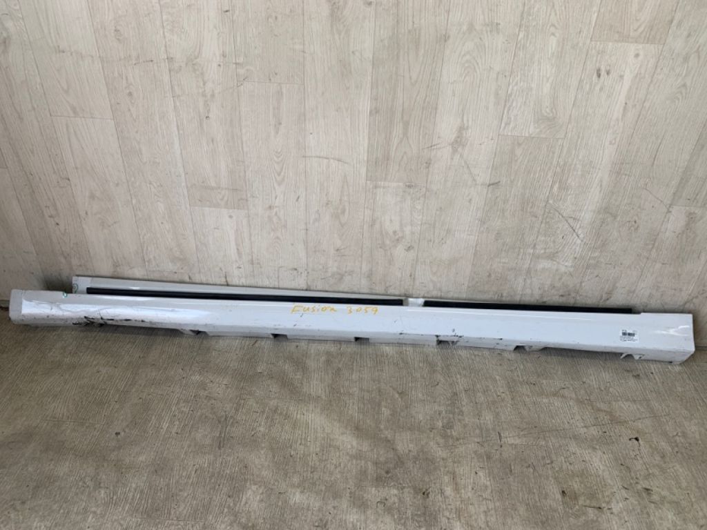 DS7Z-5410177-AA | Накладка порога наружная лев. FORD FUSION 14-