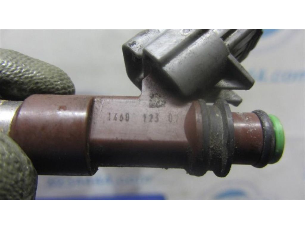 16611AA78A | Форсунка топливная SUBARU OUTBACK 09-14 BR - Фото 3