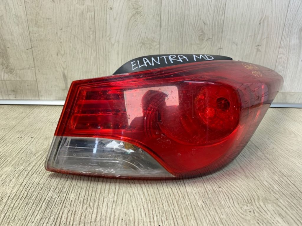 92420-3X050 | Фонарь наружный прав. HYUNDAI ELANTRA MD 10-15