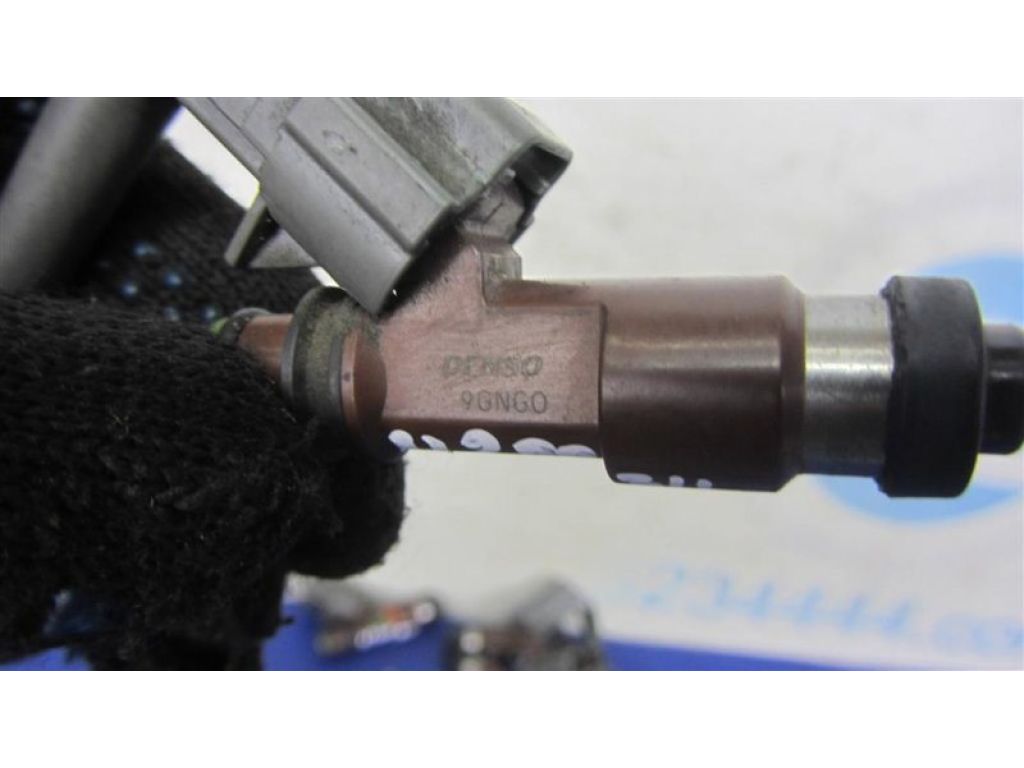 16611AA78A | Форсунка паливна SUBARU LEGACY 09-15 BM - Фото 2