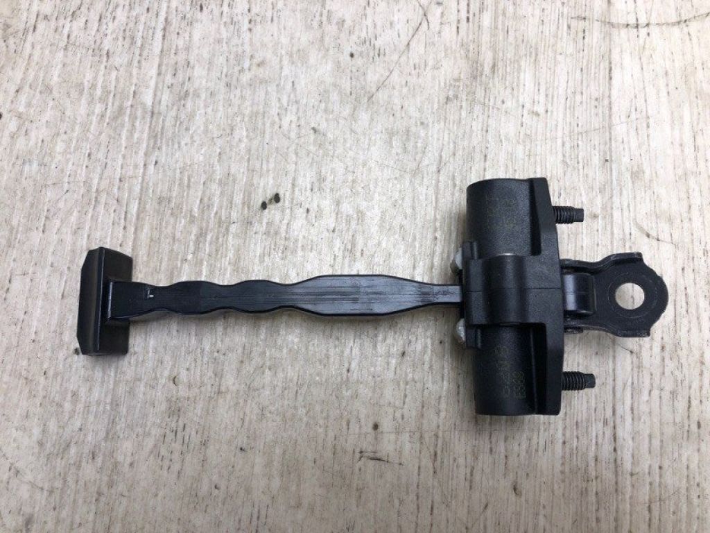 13456208 | Обмежувач дверей передн. лів. CHEVROLET CRUZE 15- - Фото 2