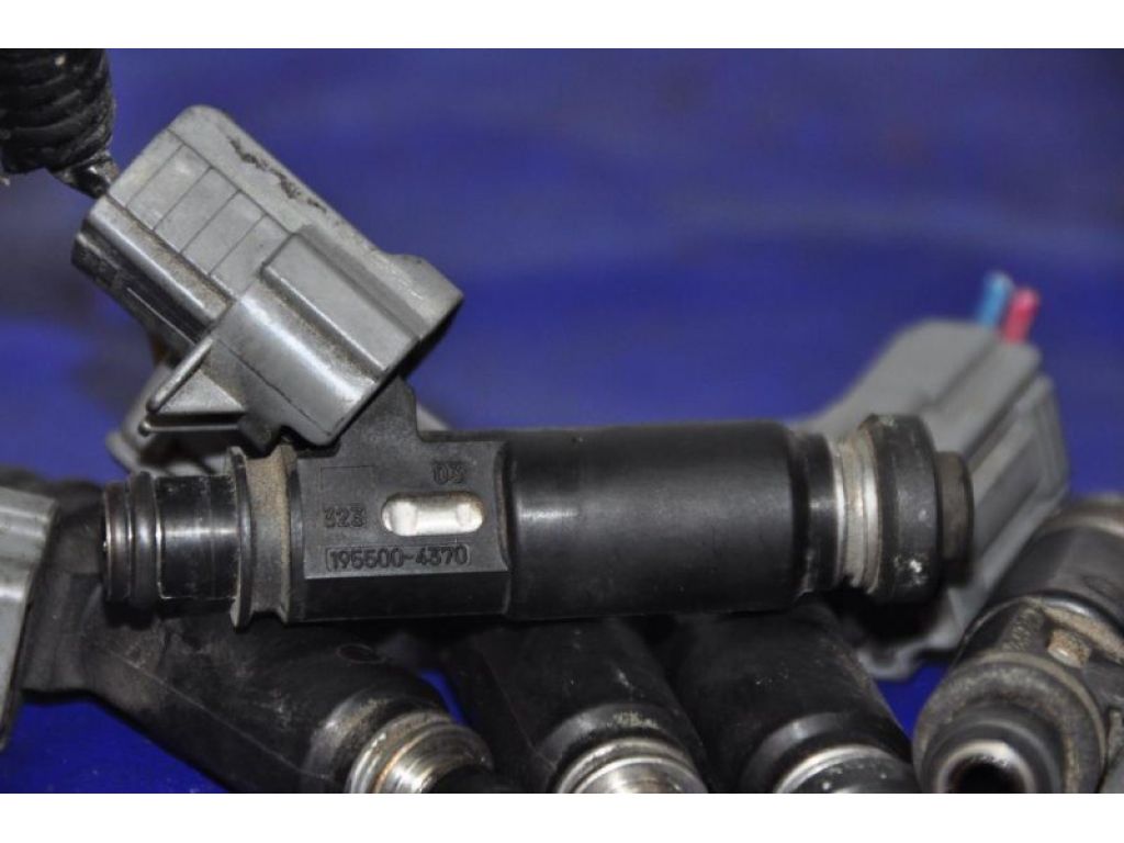 MR578878 | Форсунка паливна MITSUBISHI PAJERO 99-06