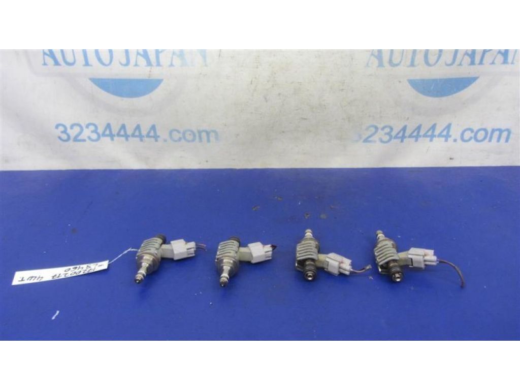 23209-39155-C0 | Форсунка топливная LEXUS LS600HL 06-17