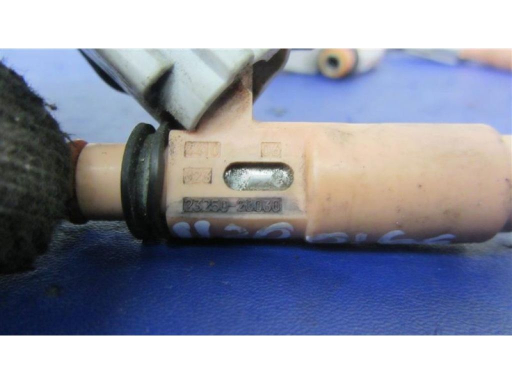 23209-20030 | Форсунка топливная LEXUS RX300/330/350/400 03-09