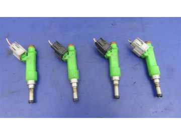 Форсунка паливна TOYOTA CAMRY 55 14-17