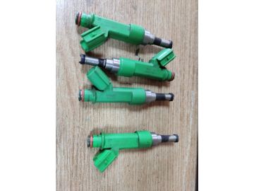 Форсунка паливна TOYOTA CAMRY 50 12-15