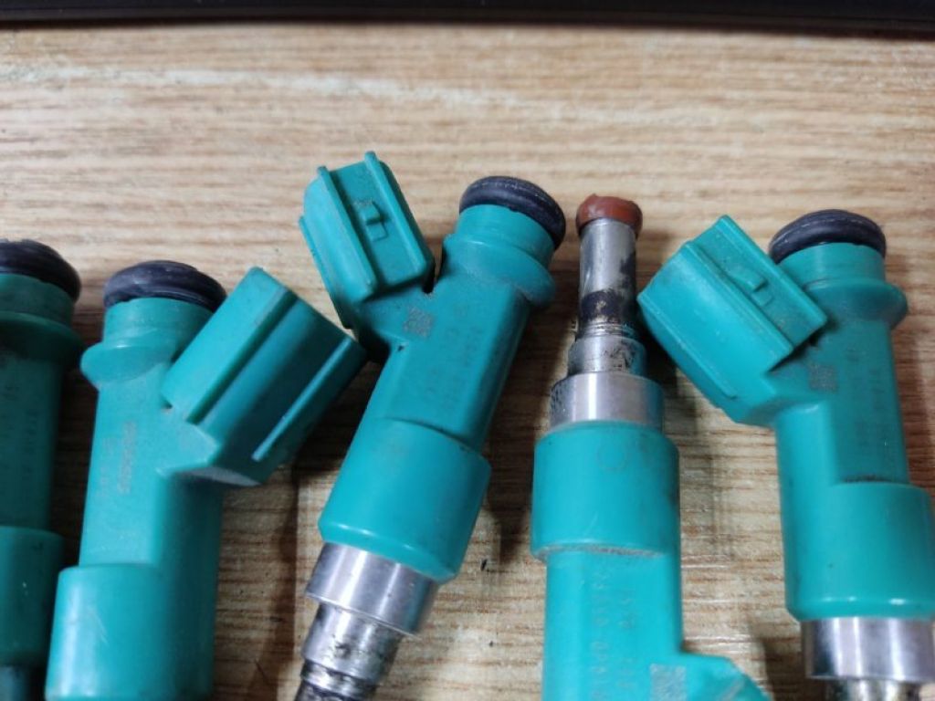 23209-31050 | Форсунка паливна TOYOTA CAMRY 40 06-11 - Фото 2