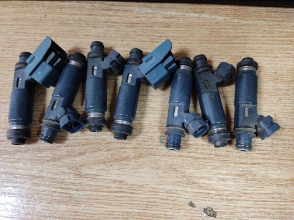 23209-50040 | Форсунка паливна TOYOTA SEQUOIA 01-07