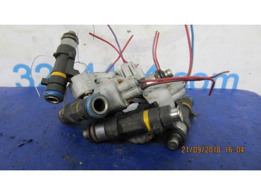 16600-CD70A | Форсунка топливная INFINITI M35/M45 04-10