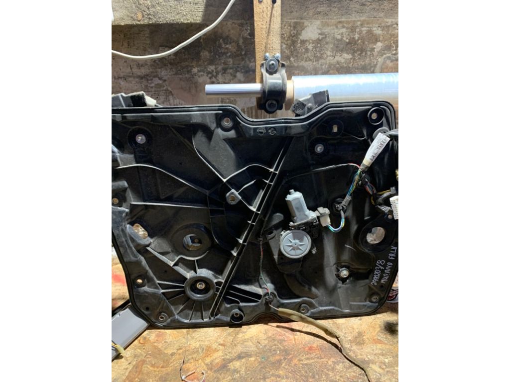 80721-1AA2A | Склопідйомник передн. лів. NISSAN MURANO Z51 07-14