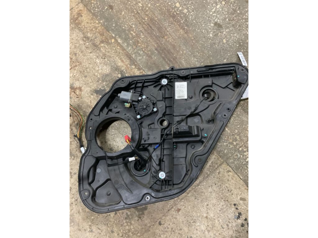 83481-3Q000 | Склопідйомник задн. прав. HYUNDAI SONATA YF 10-14