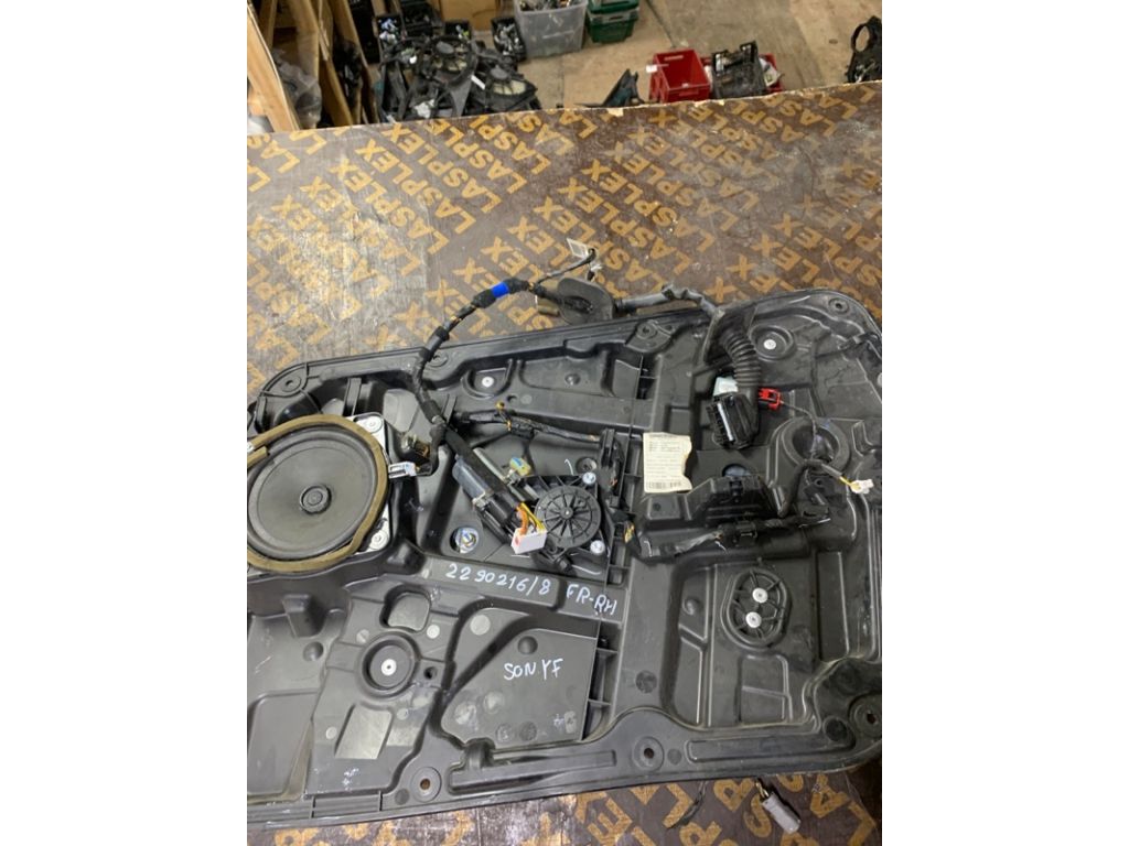 82481-3Q001 | Склопідйомник передн. прав. HYUNDAI SONATA YF 10-14