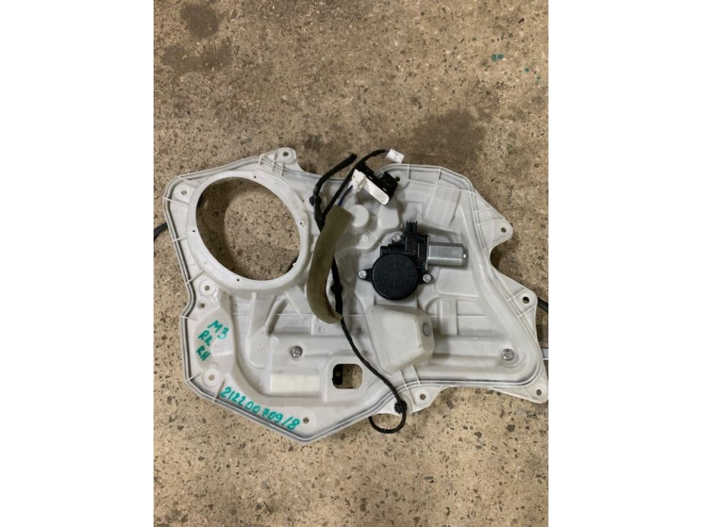 BBM4-72-590 | Склопідйомник задн. прав. MAZDA 3 BL 09-13