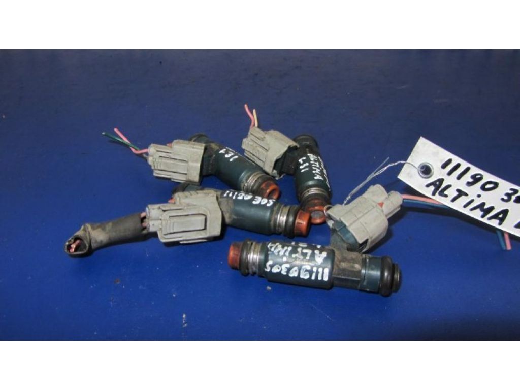 16600-8J010 | Форсунка топливная NISSAN ALTIMA L31 01-06