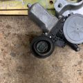 69804-22200 | Стеклоподъемник задн. лев. LEXUS GS350 GS300 05-11 - Превью 3