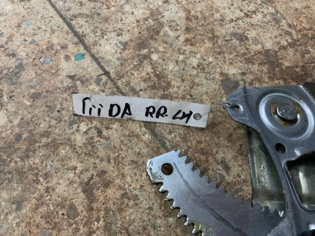 82721-EE00B | Склопідйомник задн. лів. NISSAN TIIDA/VERSA C11 04-11 - Фото 3