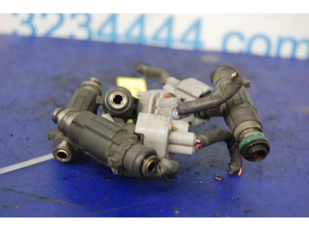 16600-5L702 | Форсунка паливна NISSAN X-TRAIL T30 01-07