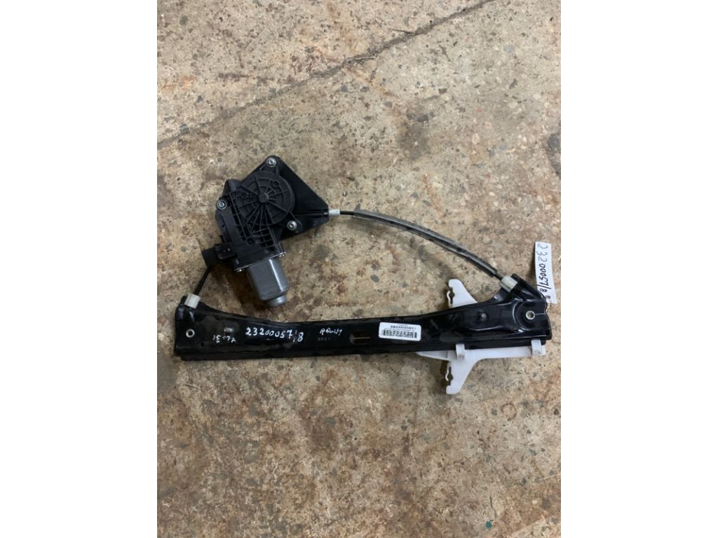 5C6 839 461 B | Склопідйомник задн. лів. VOLKSWAGEN JETTA USA 10-17