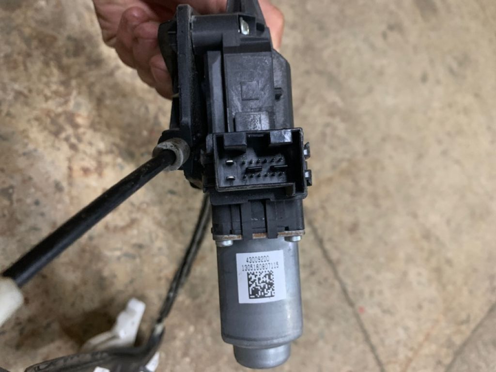 5C6 839 461 B | Склопідйомник задн. лів. VOLKSWAGEN JETTA USA 10-17 - Фото 4