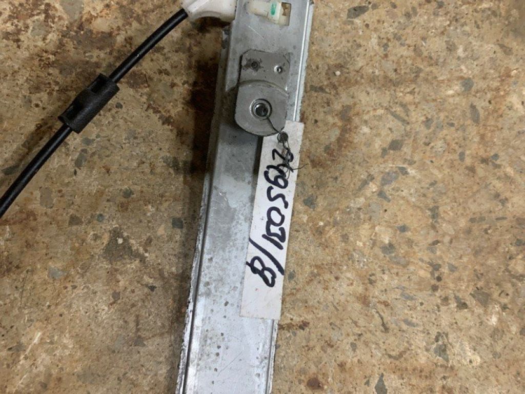 61042AJ01A | Стеклоподъемник задн. лев. SUBARU LEGACY 09-15 BM - Фото 2