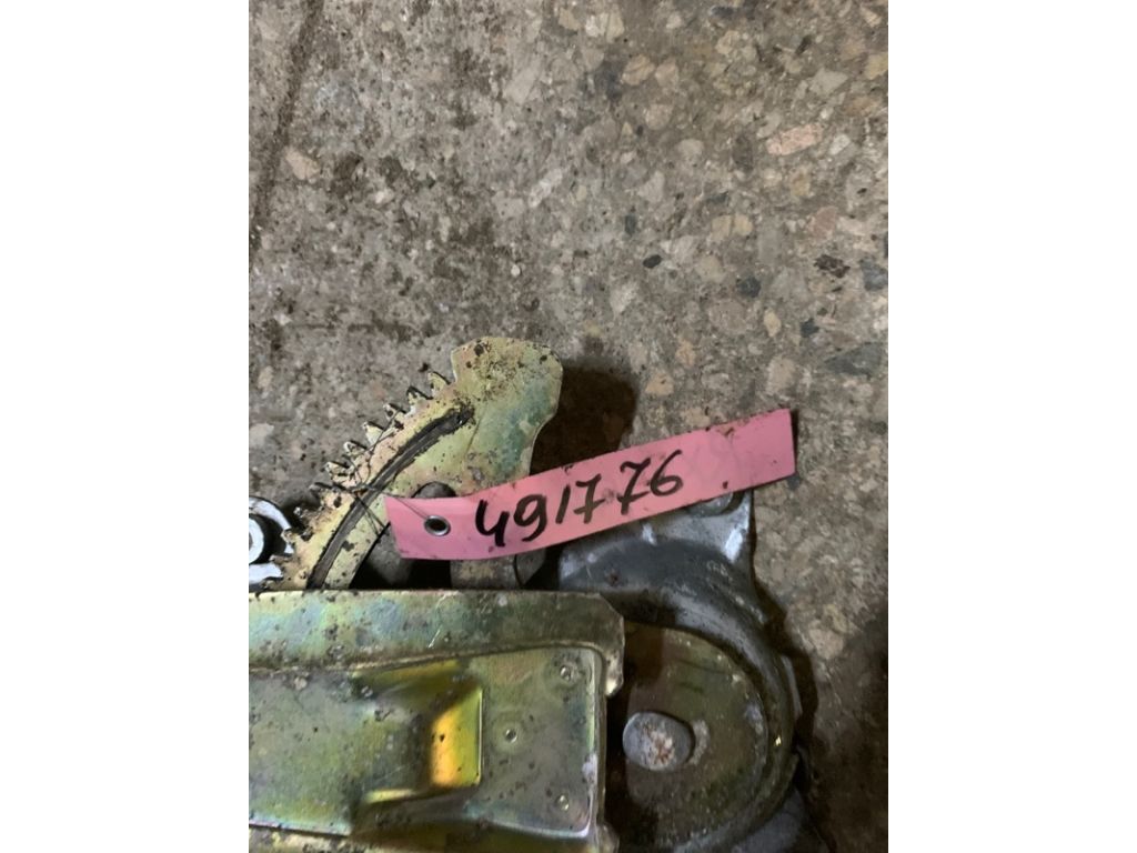 69804-33030 | Стеклоподъемник задн. прав. LEXUS RX300/330/350/400 03-09 - Фото 2